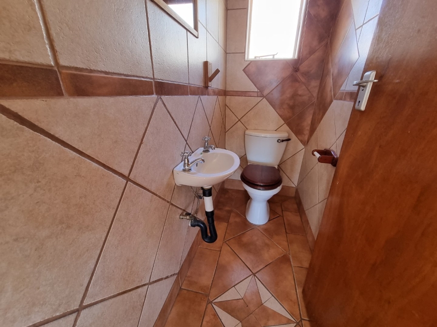Commercial Property for Sale in Mary Anne Free State